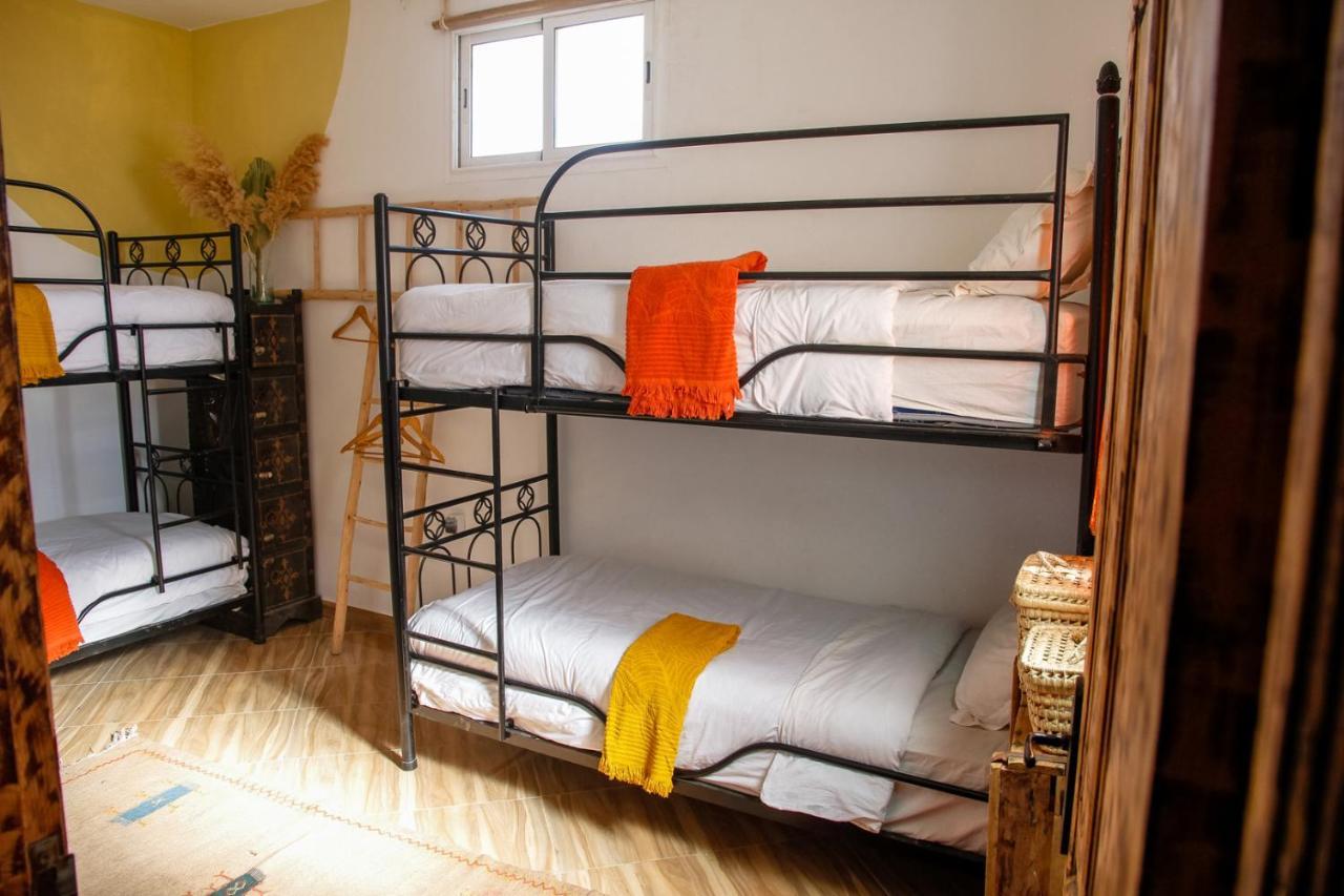 Amayour Surf Hostel ทากาเซาท์ ภายนอก รูปภาพ