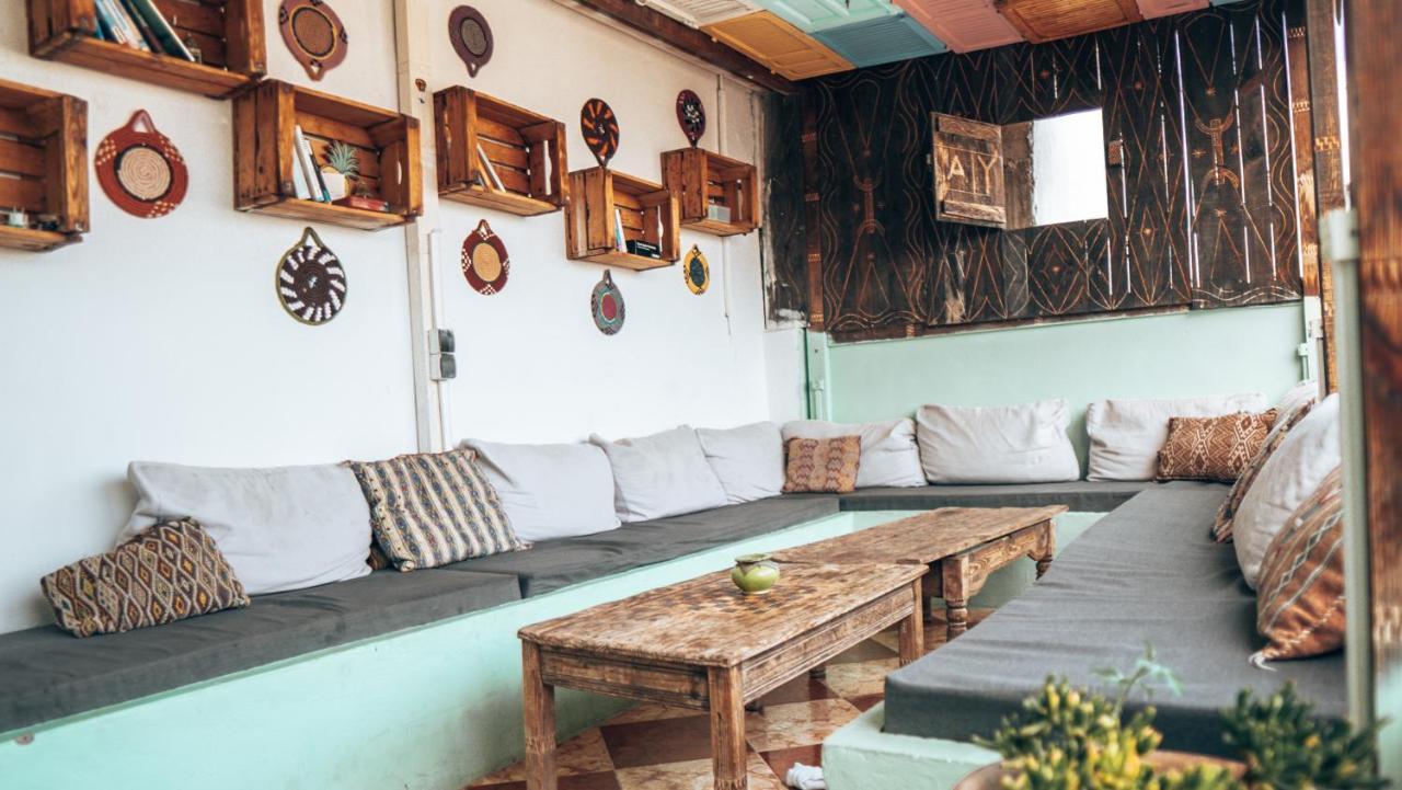 Amayour Surf Hostel ทากาเซาท์ ภายนอก รูปภาพ