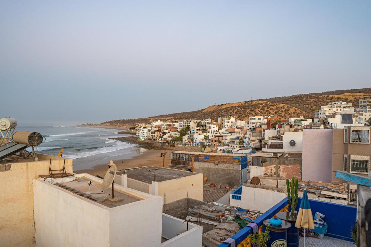 Amayour Surf Hostel ทากาเซาท์ ภายนอก รูปภาพ