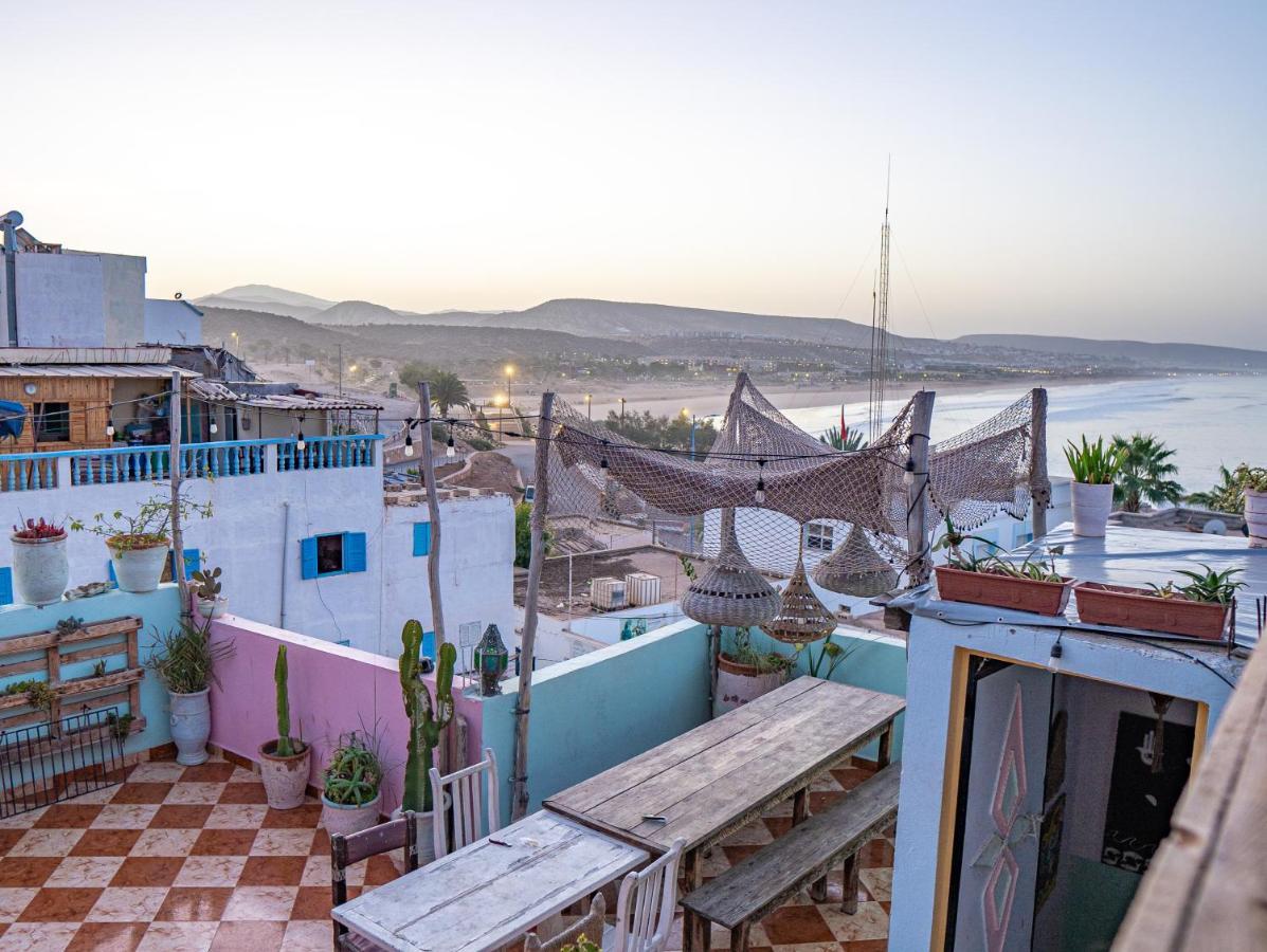 Amayour Surf Hostel ทากาเซาท์ ภายนอก รูปภาพ