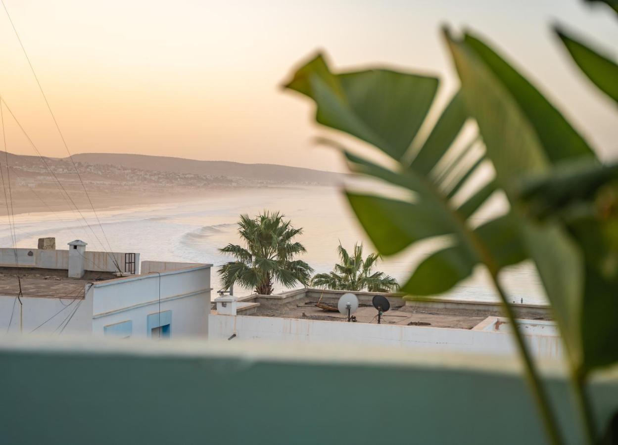 Amayour Surf Hostel ทากาเซาท์ ภายนอก รูปภาพ