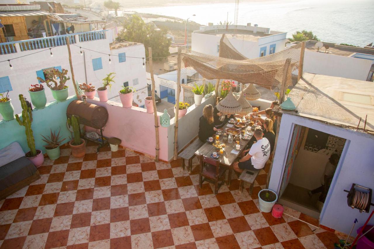 Amayour Surf Hostel ทากาเซาท์ ภายนอก รูปภาพ