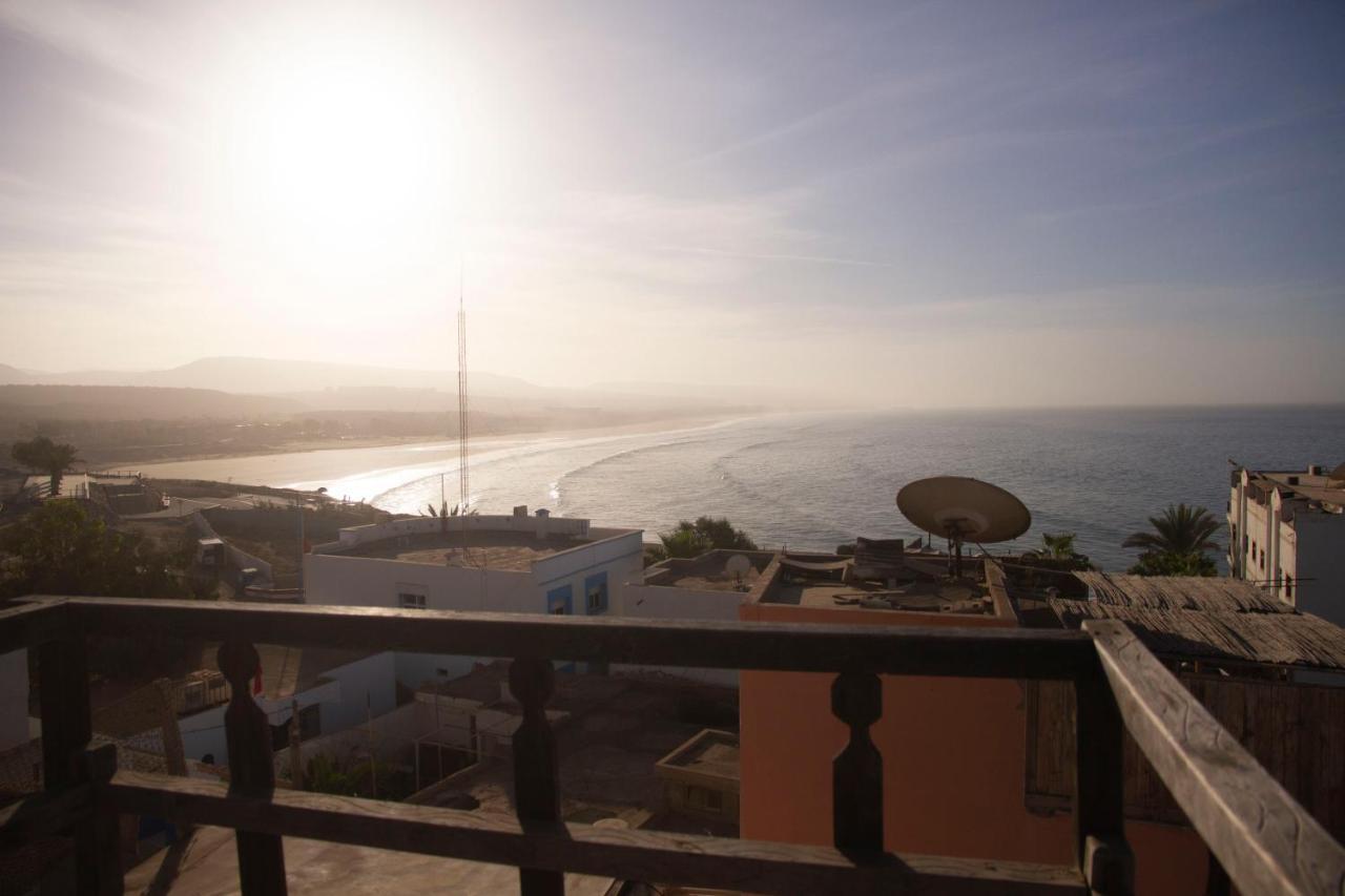 Amayour Surf Hostel ทากาเซาท์ ภายนอก รูปภาพ