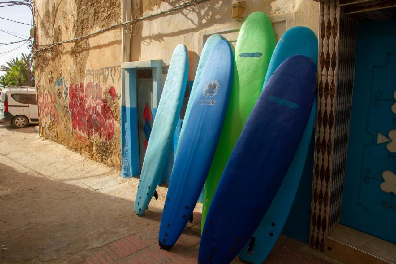 Amayour Surf Hostel ทากาเซาท์ ภายนอก รูปภาพ