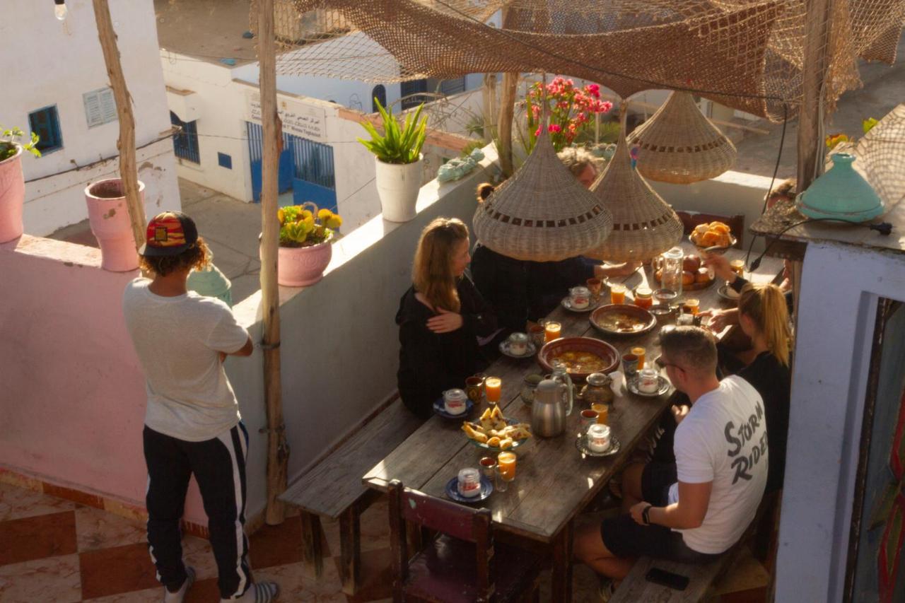 Amayour Surf Hostel ทากาเซาท์ ภายนอก รูปภาพ